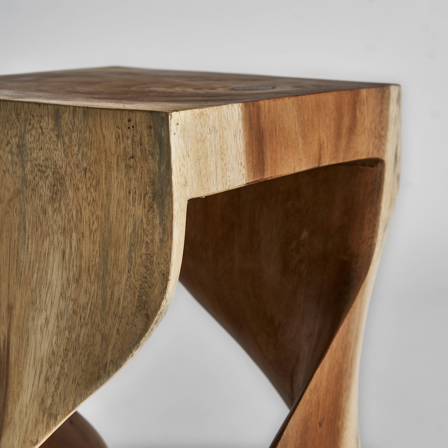 MAUN SIDE TABLE